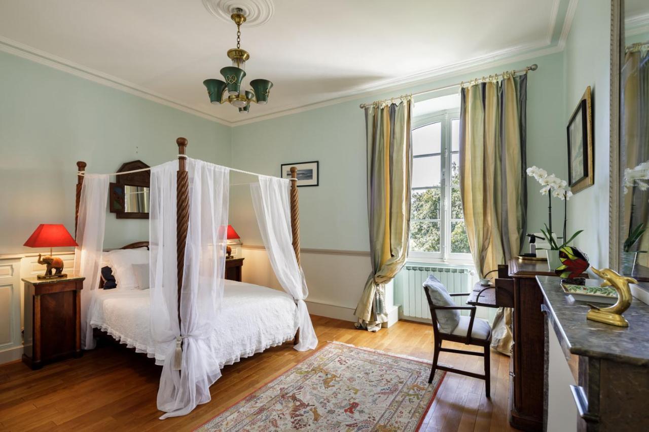 Manoir De Bel Ebat Hotell Crossac Exteriör bild